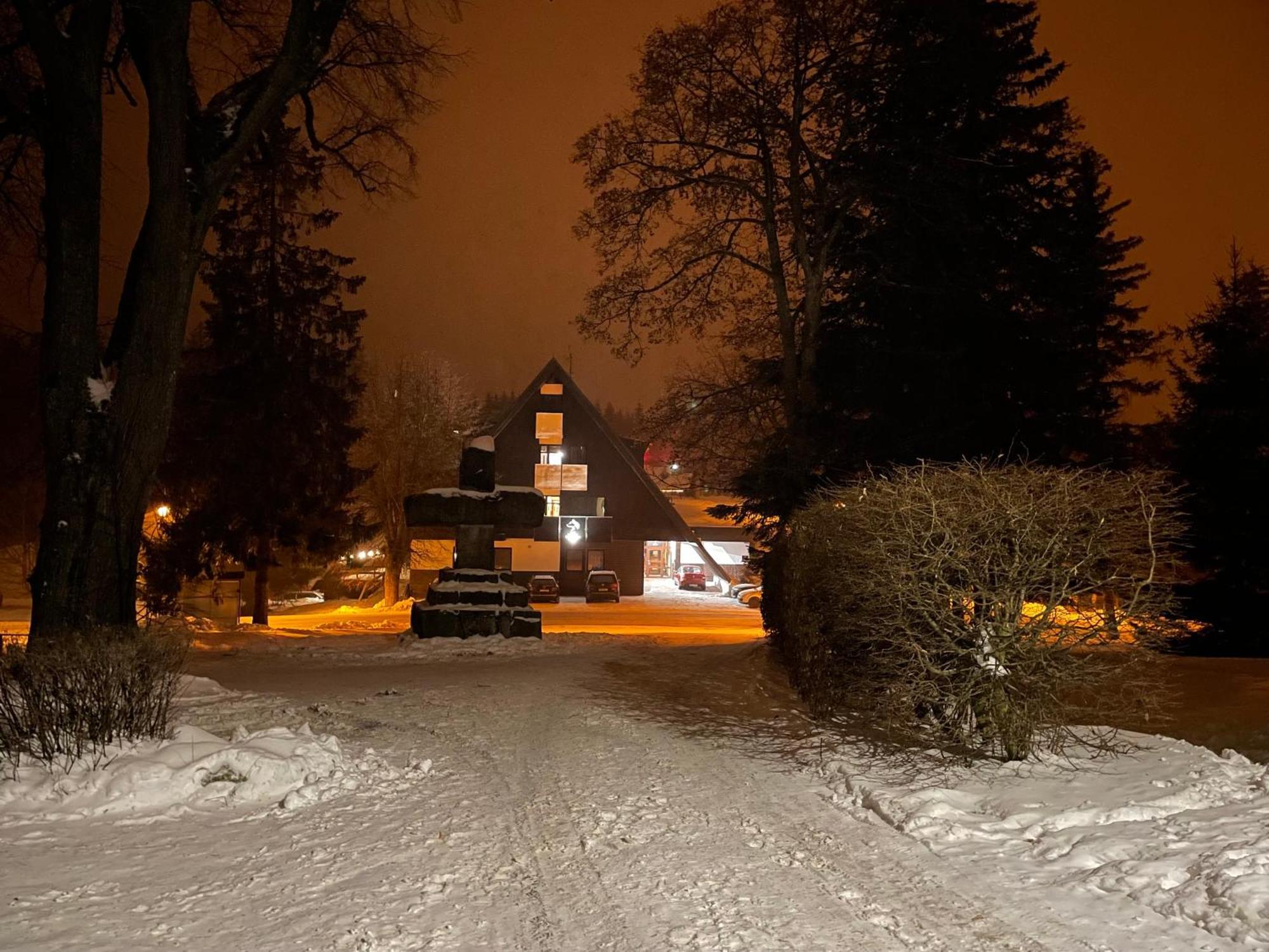 Chalupa U Krize Harrachov Kültér fotó